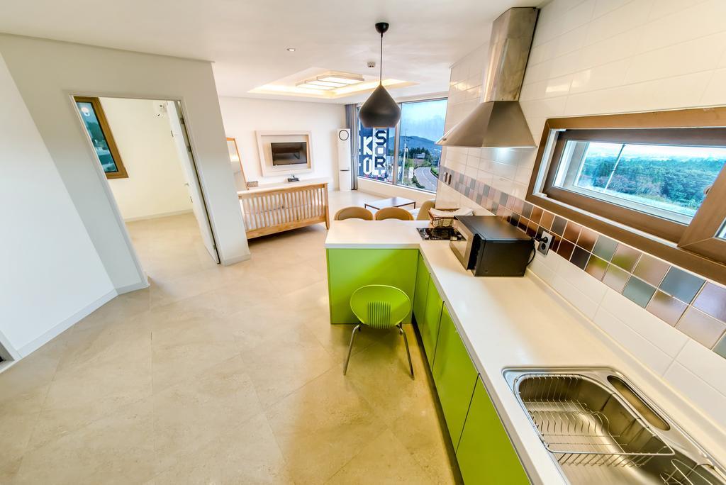 Donnaekohill Resort Seogwipo Bagian luar foto